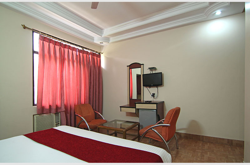 Hotel LG Residency Haridwar - Executive Room2